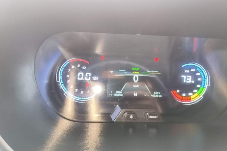 Used CHANGAN KAICHENG Ruixing EM80 2024 Standard Edition 2 Seats 41.86 kWh Instrument Cluster