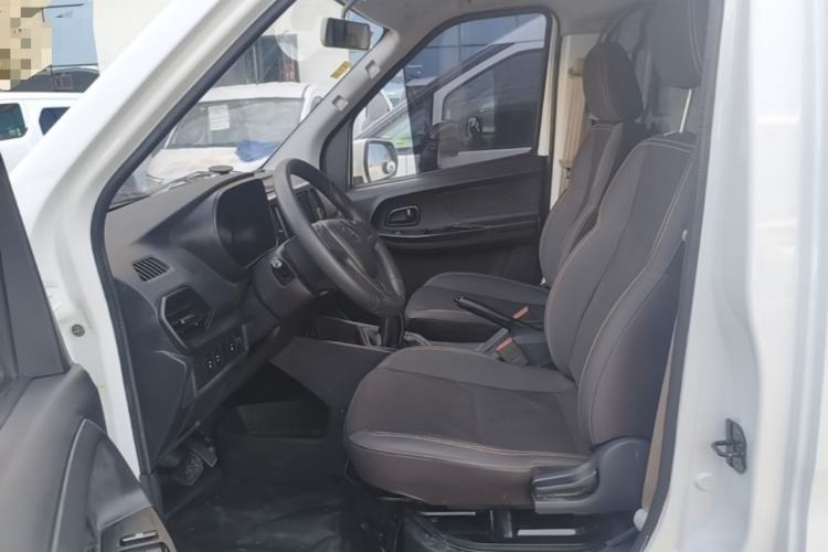 Used CHANGAN KAICHENG Ruixing EM80 2024 Standard Edition 2 Seats 41.86 kWh Left Front Seat