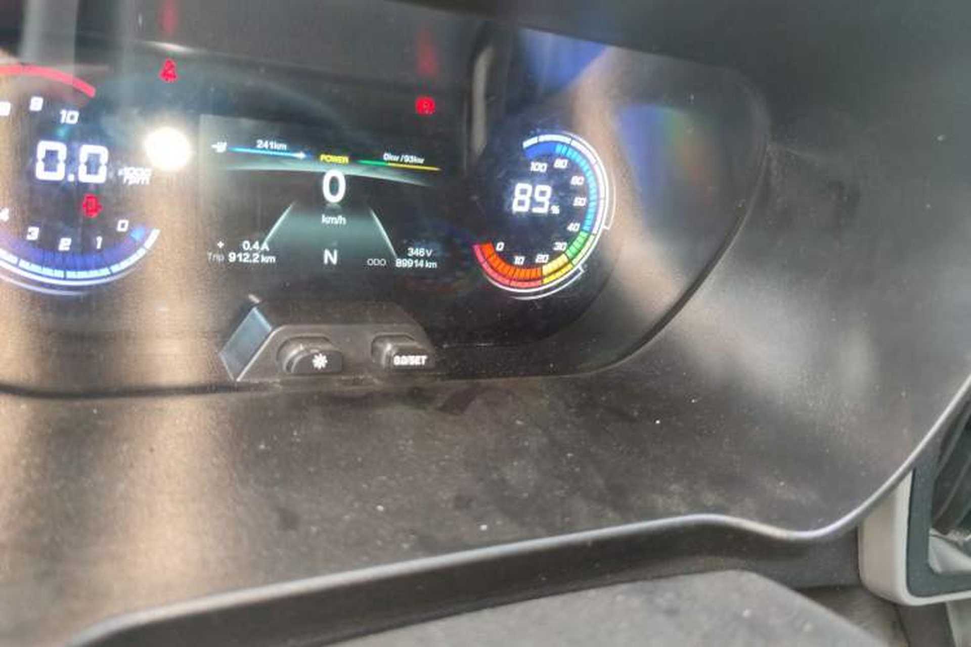 Used CHANGAN KAICHENG Ruixing EM80 2024 Comfort-Style 6-Seater 41.86 kWh Odometer Close Up