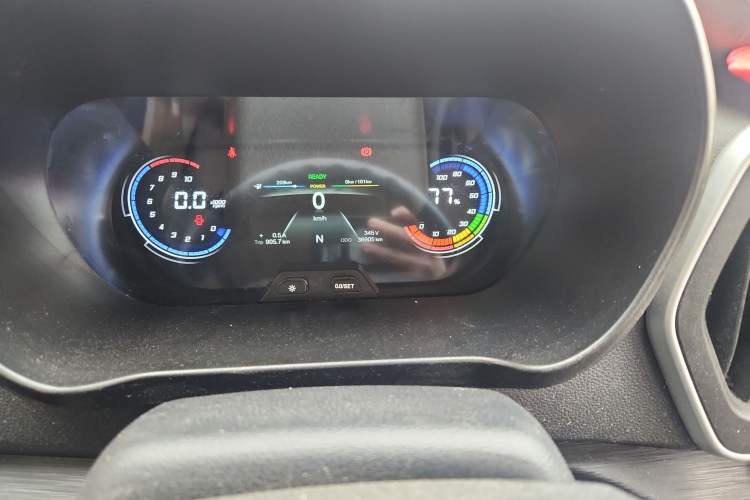 Used CHANGAN KAICHENG Ruixing EM80 2024 Comfort-Style 6-Seater 41.86 kWh Odometer Close Up