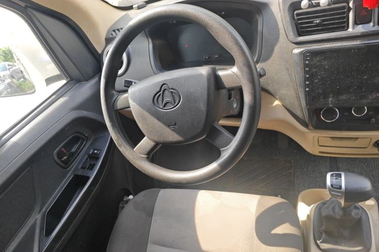 Used CHANGAN KAICHENG Ruixing EM80 2024 Liftback Standard Version 2 Seats 41.86 kWh Steering Wheel