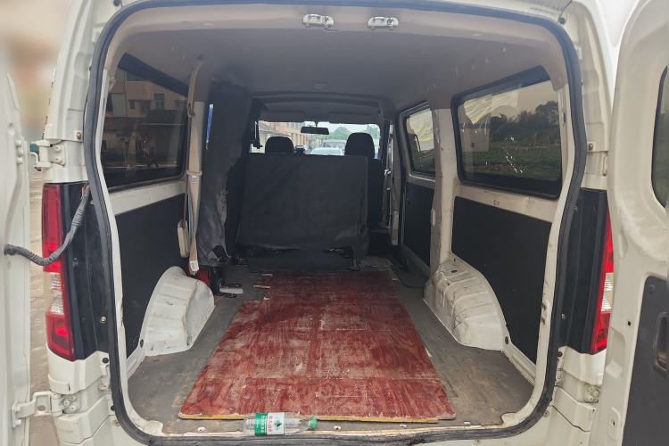Used CHANGAN KAICHENG Ruixing EM80 2024 Comfort-Style 6-Seater 41.86 kWh Trunk