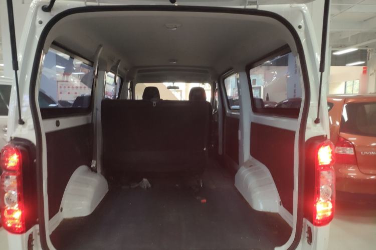 Used CHANGAN KAICHENG Ruixing EM80 2024 Liftback Comfort Version 6 Seats 41.86 kWh Trunk