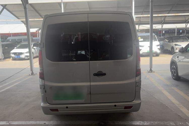 Used CHANGAN KAICHENG Ruixing EM80 2025 Passenger Version Comfort Edition 6-Seater 300 km Dual-Swing Doors Exterior 4