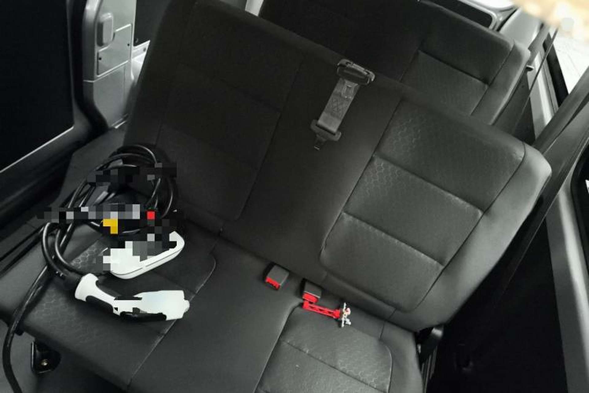 Used CHANGAN KAICHENG Ruixing EM80 2025 Passenger Version Comfort Model 6 Seats 300 km Liftback Door Left Rear Seat