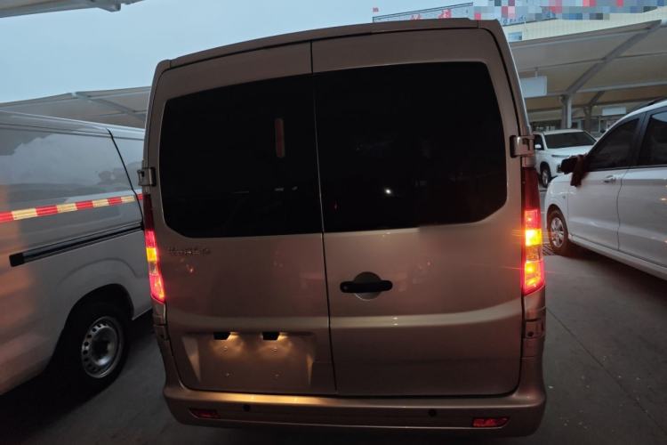 Used CHANGAN KAICHENG Ruixing EM80 2025 Passenger Version Comfort Model 6 Seats 260 km Twin-Door Design 60 kW Rear