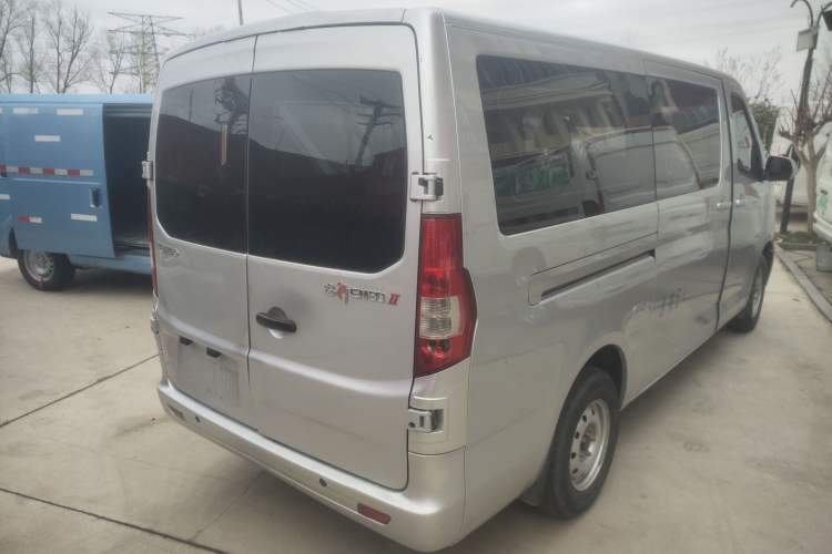 Used CHANGAN KAICHENG Ruixing EM80 2025 Passenger Version Comfort Edition 6-Seater 300 km Dual-Swing Doors Rear Right 45 Deg