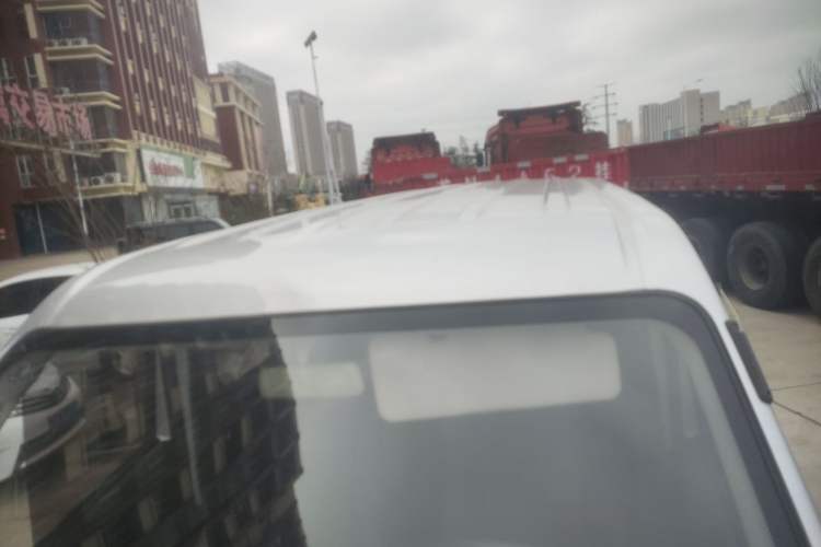 Used CHANGAN KAICHENG Ruixing EM80 2025 Passenger Version Comfort Edition 6-Seater 300 km Dual-Swing Doors Roof