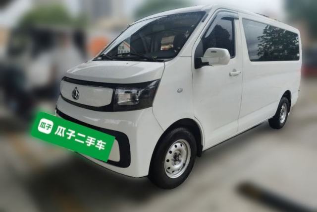 Used CHANGAN KAICHENG Ruixing EM80 2025 Model Elite 6-Seater 300 km Hinged Doors