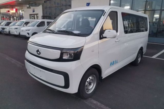 Used CHANGAN KAICHENG Ruixing EM80 2025 Passenger Version Comfort Edition 6-Seater 300 km Dual-Swing Doors