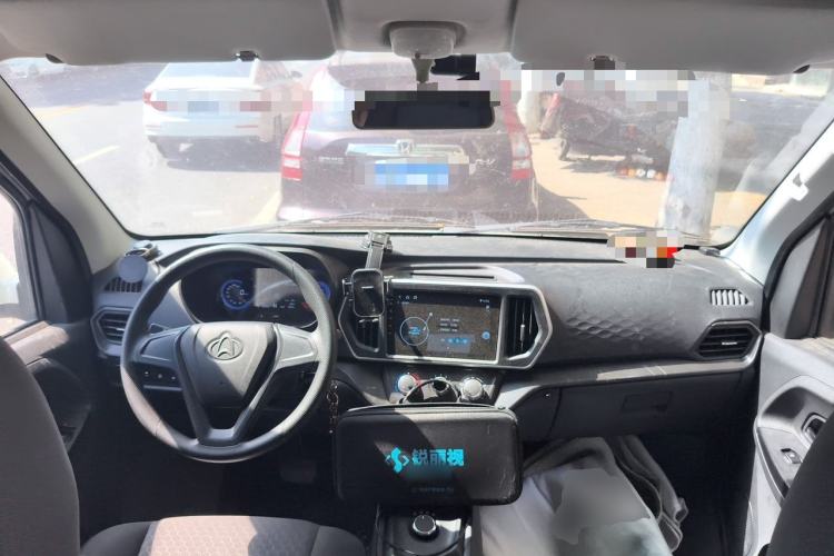 Used CHANGAN KAICHENG Ruixing EM80 2025 Passenger Version Comfort Edition 6-Seater 300 km Dual-Swing Doors Center Console