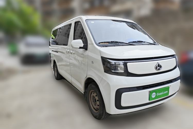 Used CHANGAN KAICHENG Ruixing EM80 2025 Passenger Version Comfort Edition 6-Seater 300 km Dual-Swing Doors Exterior 2