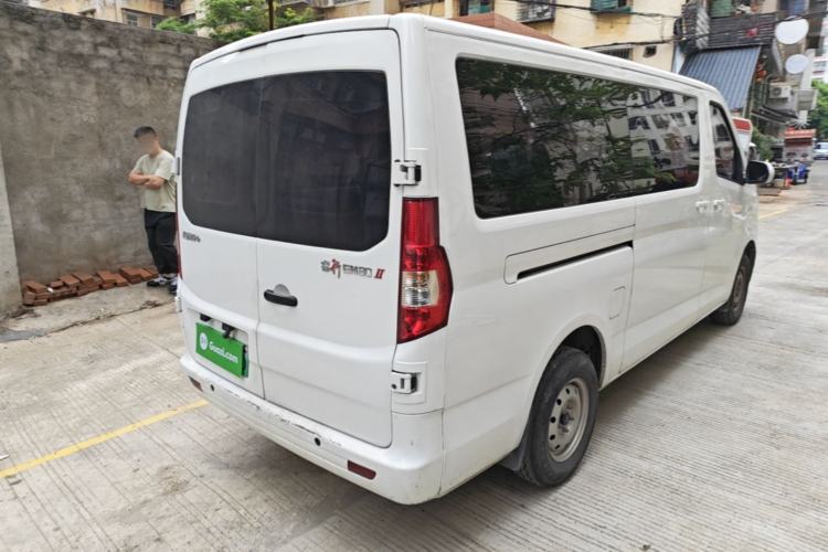 Used CHANGAN KAICHENG Ruixing EM80 2025 Passenger Version Comfort Edition 6-Seater 300 km Dual-Swing Doors Exterior 5