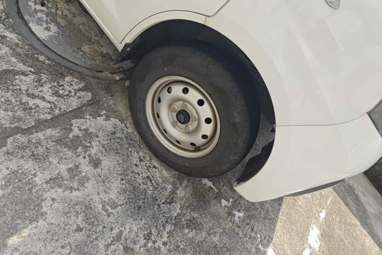 Used CHANGAN KAICHENG Ruixing EM80 2025 Cargo Version Standard 2-Seater 300 km Side-Hinged Doors Exterior 7