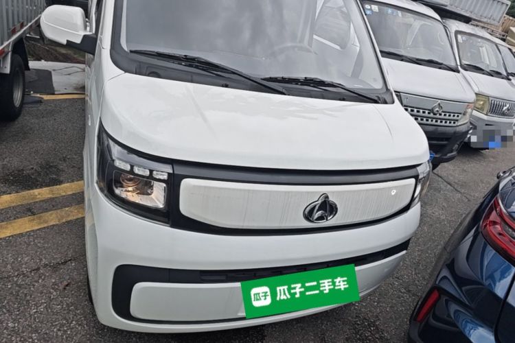 Used CHANGAN KAICHENG Ruixing EM80 2025 Passenger Version Comfort Edition 6-Seater 300 km Dual-Swing Doors Front