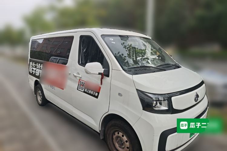 Used CHANGAN KAICHENG Ruixing EM80 2025 Passenger Version Comfort Edition 6-Seater 300 km Dual-Swing Doors Front Right 45 Deg