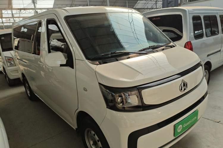 Used CHANGAN KAICHENG Ruixing EM80 2025 Passenger Version Comfort Model 6 Seats 300 km Liftback Door Front Right 45 Deg