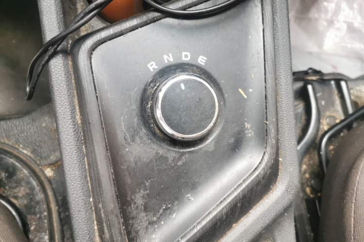 Used CHANGAN KAICHENG Ruixing EM80 2025 Cargo Version Comfort Type 2 Seats 300 km Side-Hinged Doors Gear Lever