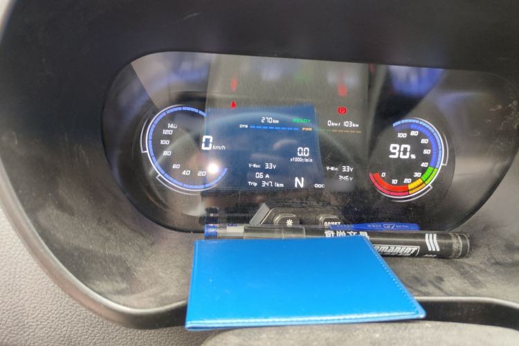 Used CHANGAN KAICHENG Ruixing EM80 2025 Passenger Version Comfort Edition 6-Seater 300 km Dual-Swing Doors Instrument Cluster