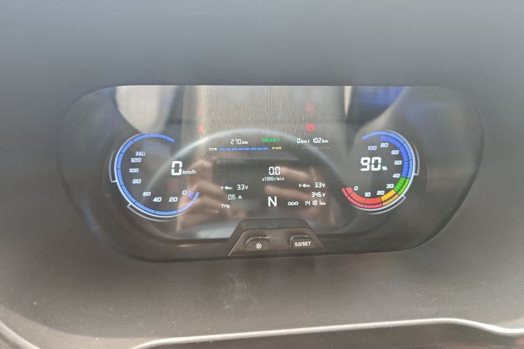 Used CHANGAN KAICHENG Ruixing EM80 2025 Passenger Version Comfort Edition 6-Seater 300 km Dual-Swing Doors Instrument Cluster