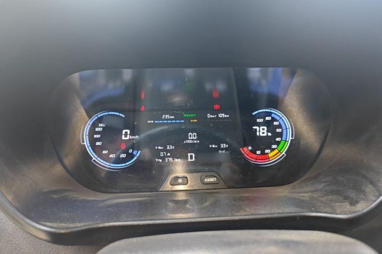 Used CHANGAN KAICHENG Ruixing EM80 2025 Passenger Version Comfort Edition 6-Seater 300 km Dual-Swing Doors Instrument Cluster
