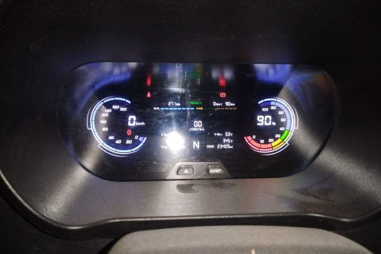 Used CHANGAN KAICHENG Ruixing EM80 2025 Passenger Version Comfort Edition 6-Seater 300 km Dual-Swing Doors Instrument Cluster
