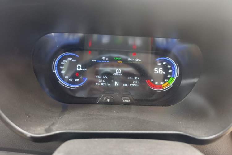 Used CHANGAN KAICHENG Ruixing EM80 2025 Passenger Version Comfort Model 6 Seats 300 km Liftback Door Instrument Cluster