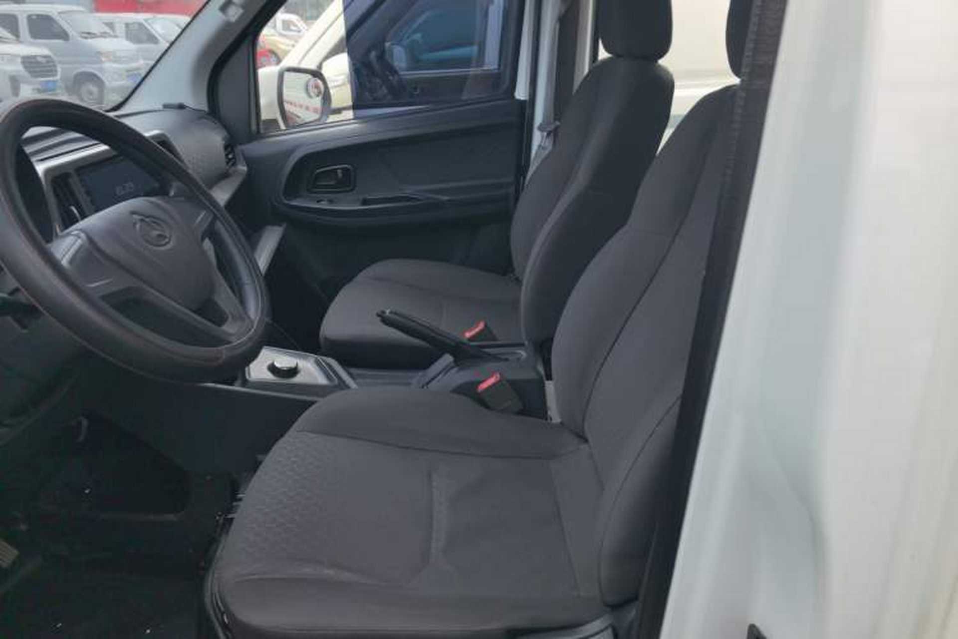Used CHANGAN KAICHENG Ruixing EM80 2025 Cargo Version Standard 2-Seater 300 km Side-Hinged Doors Left Front Seat