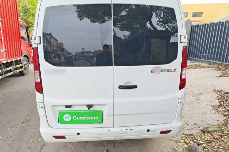 Used CHANGAN KAICHENG Ruixing EM80 2025 Passenger Version Comfort Edition 6-Seater 300 km Dual-Swing Doors Rear