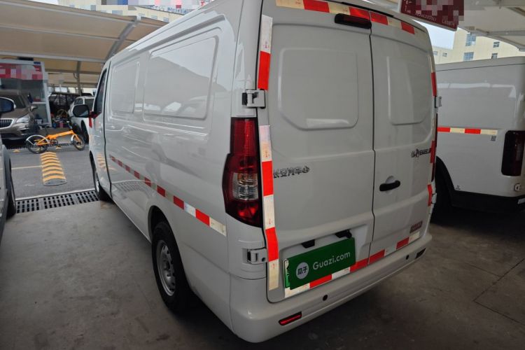 Used CHANGAN KAICHENG Ruixing EM80 2025 Cargo Version Standard 2-Seater 300 km Side-Hinged Doors Rear Left 45 Deg