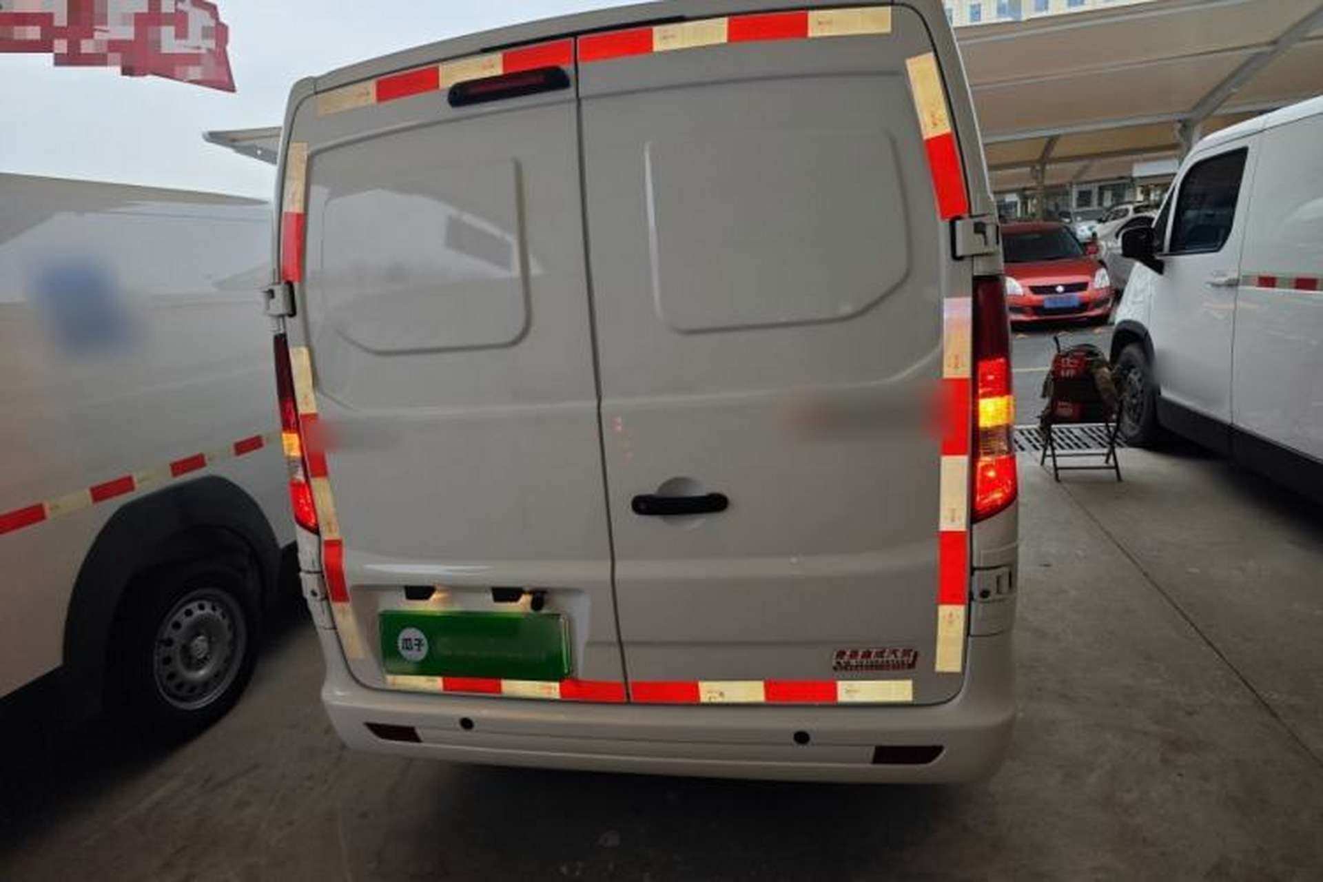 Used CHANGAN KAICHENG Ruixing EM80 2025 Cargo Version Standard 2-Seater 300 km Side-Hinged Doors Rear