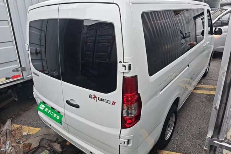 Used CHANGAN KAICHENG Ruixing EM80 2025 Passenger Version Comfort Edition 6-Seater 300 km Dual-Swing Doors Rear Right 45 Deg