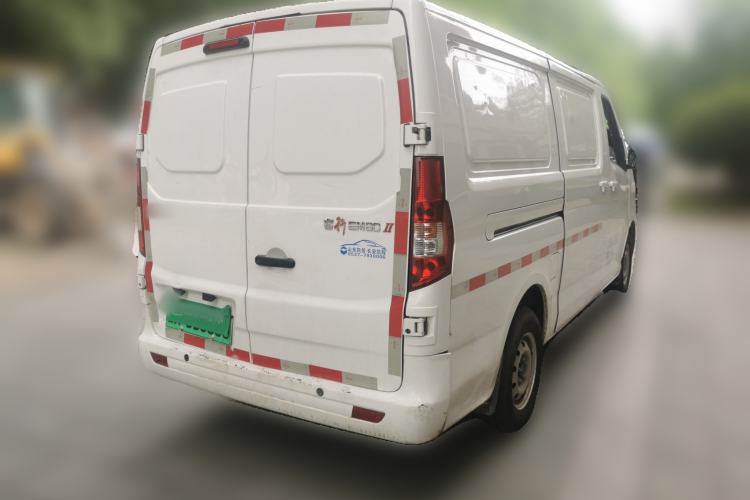 Used CHANGAN KAICHENG Ruixing EM80 2025 Cargo Version Comfort Type 2 Seats 300 km Side-Hinged Doors Rear Right 45 Deg