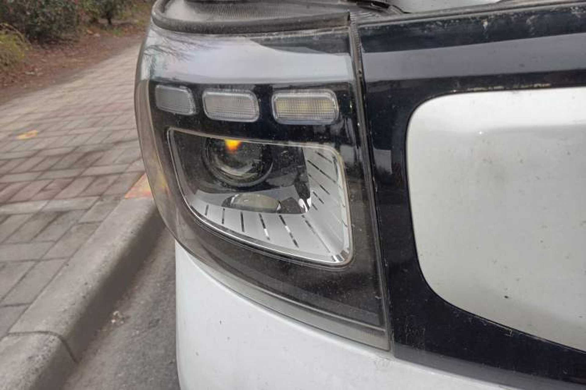 Used CHANGAN KAICHENG Ruixing EM80 2025 Passenger Version Comfort Model 6 Seats 300 km Liftback Door Right Front Headlight