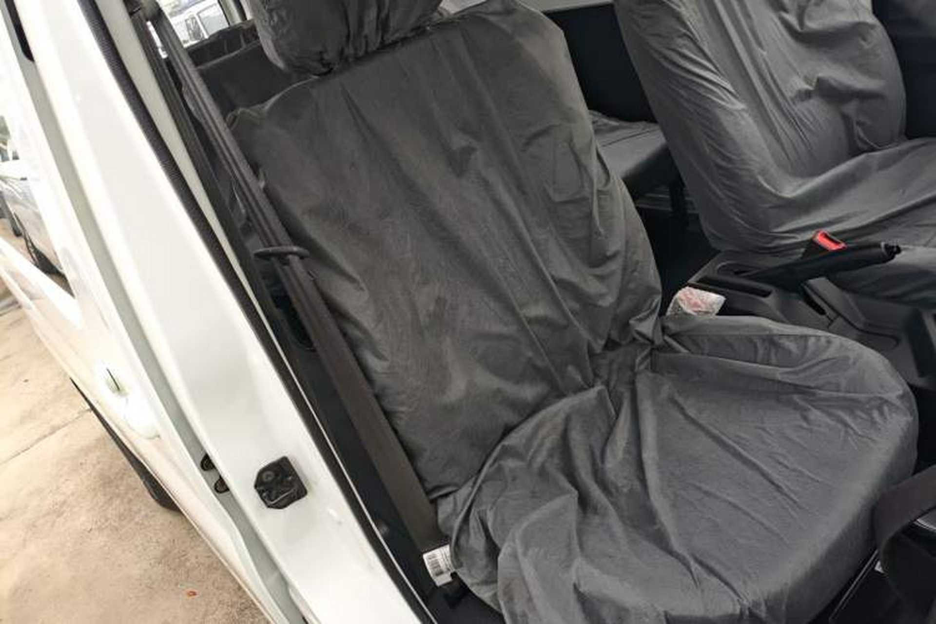 Used CHANGAN KAICHENG Ruixing EM80 2025 Wealth Edition Passenger Version Comfortable Model 6 Seats 300km Side-Hinged Doors Right Front Seat