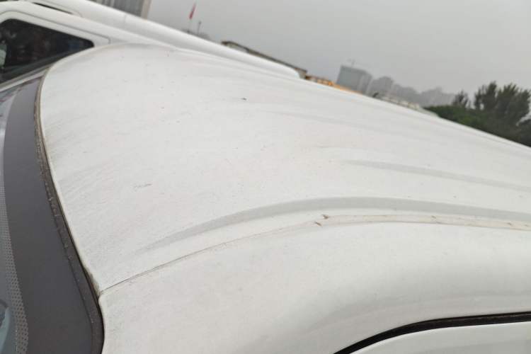 Used CHANGAN KAICHENG Ruixing EM80 2025 Customized Passenger Version 6-Seater 300km Side-Hinged Doors Roof