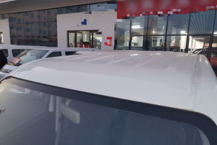 Used CHANGAN KAICHENG Ruixing EM80 2025 Passenger Version Comfort Edition 6-Seater 300 km Dual-Swing Doors Roof