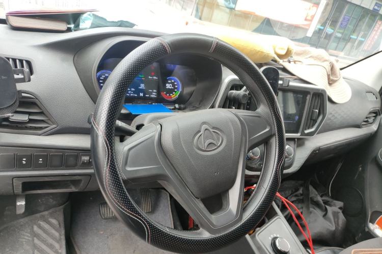 Used CHANGAN KAICHENG Ruixing EM80 2025 Passenger Version Comfort Edition 6-Seater 300 km Dual-Swing Doors Steering Wheel