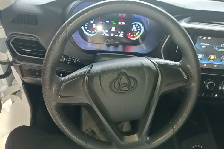 Used CHANGAN KAICHENG Ruixing EM80 2025 Model Commercial Version Standard 2-Seater 300 km Liftgate Steering Wheel