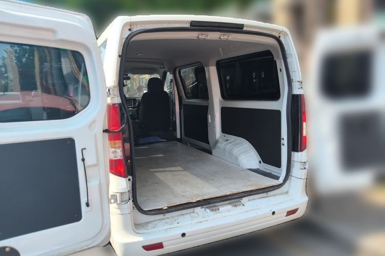 Used CHANGAN KAICHENG Ruixing EM80 2025 Passenger Version Comfort Edition 6-Seater 300 km Dual-Swing Doors Trunk