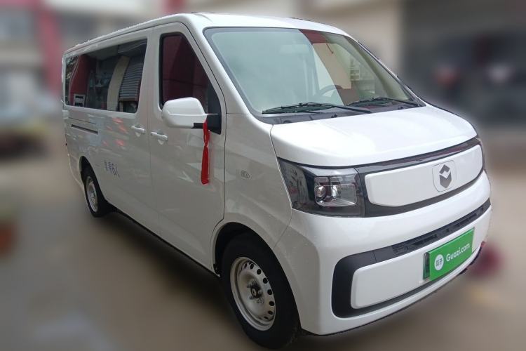 Used CHANGAN KAICHENG Ruixing EM80 2026 Model Comfort Version, 6-seater, Gullwing Doors, Golden Bell 50kWh, 380km, 2C Front Right 45 Deg