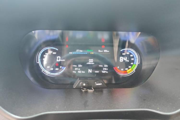 Used CHANGAN KAICHENG Ruixing EM80 2026 Model Comfort Version, 6-seater, 320km, Gullwing Doors Instrument Cluster