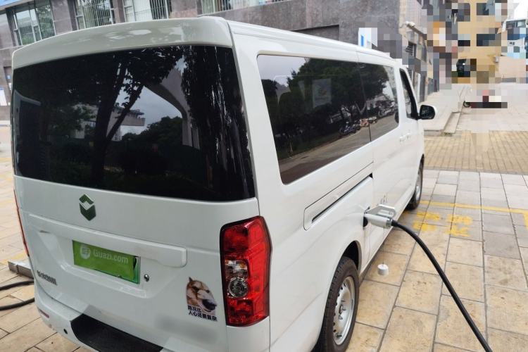 Used CHANGAN KAICHENG Ruixing EM80 2026 Model Comfort 6-seater Liftback Golden Shield 50kWh 380km 2C Rear Right 45 Deg
