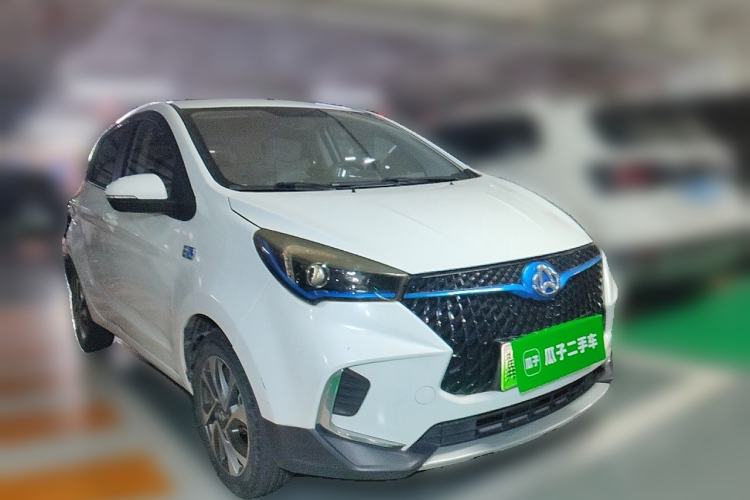 Used CHANGAN KAICHENG Ruixing ES30 2019 Fun Version Front Right 45 Deg