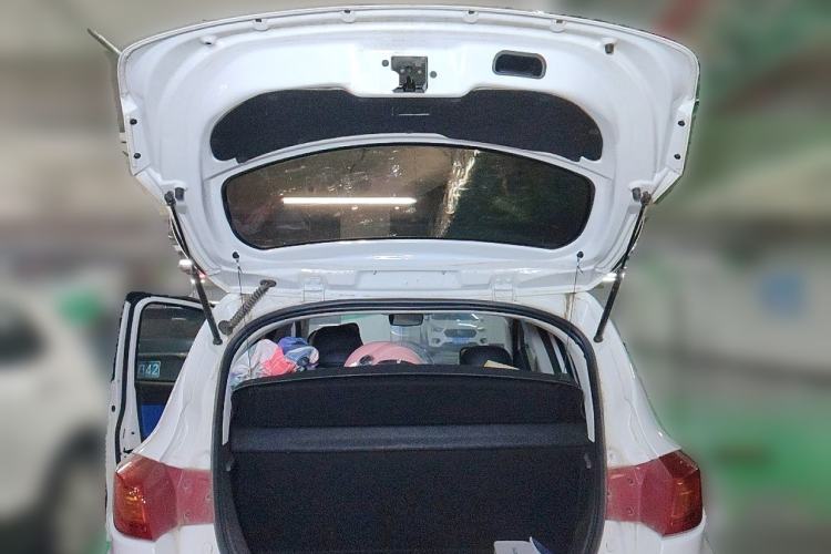 Used CHANGAN KAICHENG Ruixing ES30 2019 Fun Version Trunk