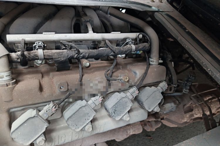 Used CHANGAN KAICHENG Ruixing M60 2020 1.5L Standard Version China VI 6-Seater DAM15KR Engine Bay Left