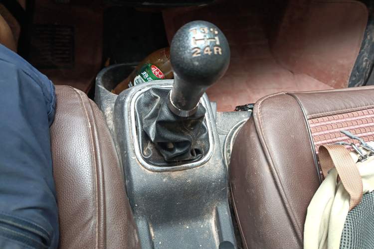 Used CHANGAN KAICHENG Ruixing M60 2020 1.5L Standard Version China VI 6-Seater DAM15KR Gear Lever
