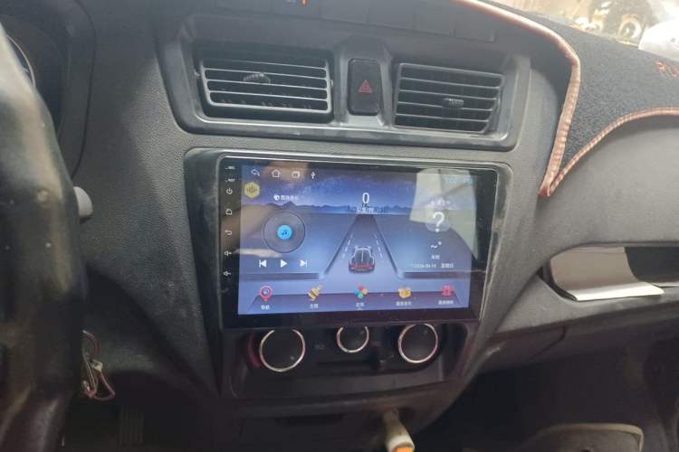 Used CHANGAN KAICHENG Ruixing M60 2019 1.5L Business Version China VI 6-Seater DAM15KR Audio And AC Panel
