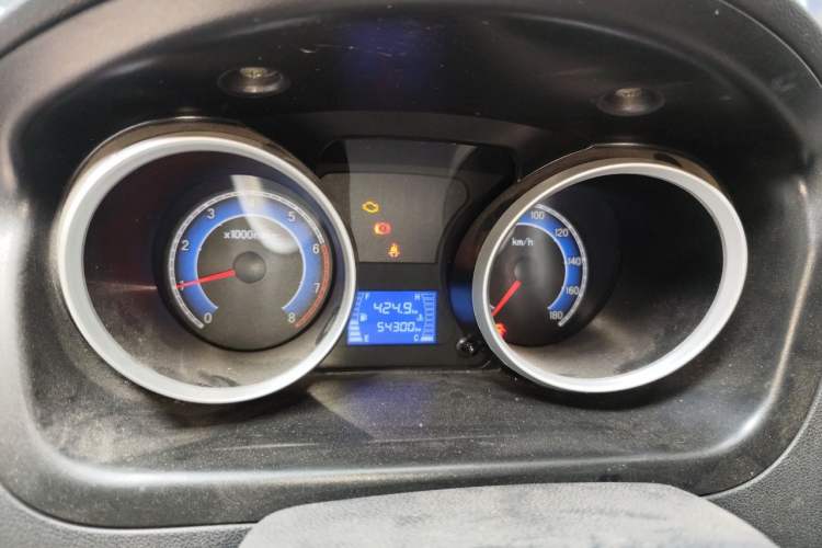 Used CHANGAN KAICHENG Ruixing M60 2019 1.5L Base Version China VI Standard 7-Seater DAM15KR Instrument Cluster