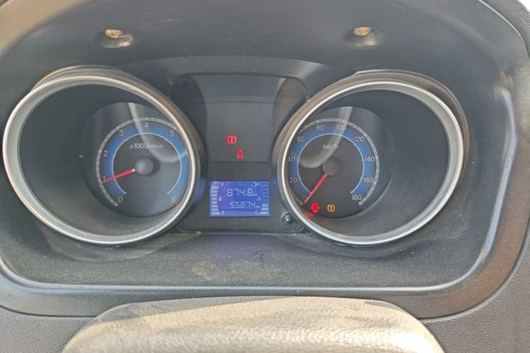 Used CHANGAN KAICHENG Ruixing M60 2019 1.5L Business Version China VI 6-Seater DAM15KR Instrument Cluster